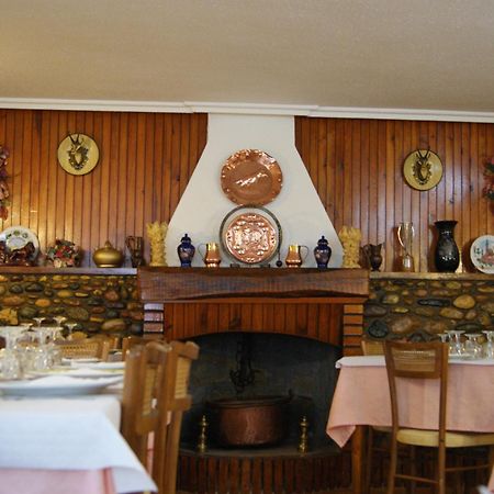 Hostal Pirineos Meliz Bielsa Luaran gambar