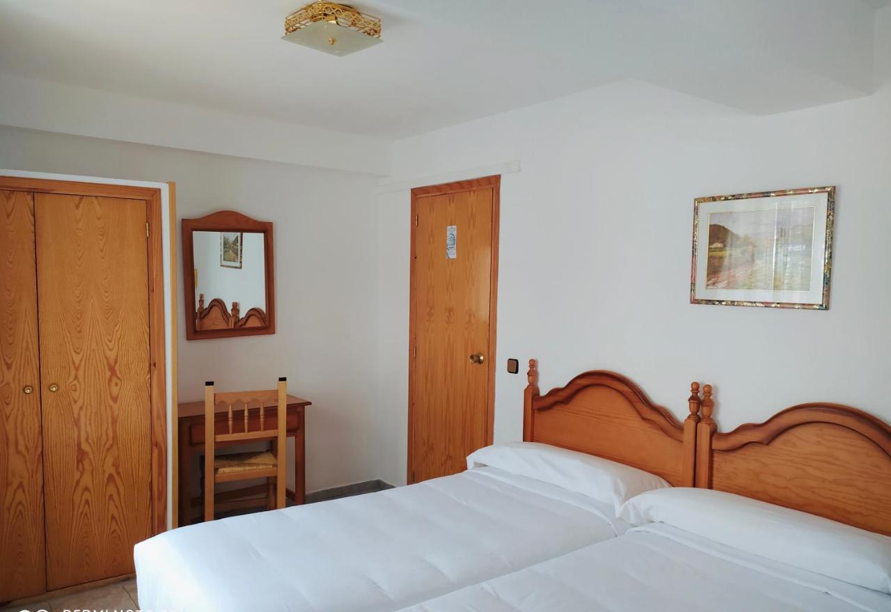 Hostal Pirineos Meliz Bielsa Luaran gambar